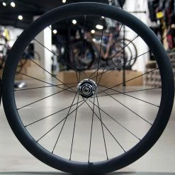 SMParts. Force 45 TLR 3K Twill Weave X DT SWISS 370 Track 20/24 Loch Laufradsatz 12 SMParts. Force 45 TLR 3K Twill Weave X DT SWISS 370 Track 20/24 Loch Laufradsatz -Cyclocross Verkaufsgeschäft 31019 SMP 3K DT 370 LRS 7