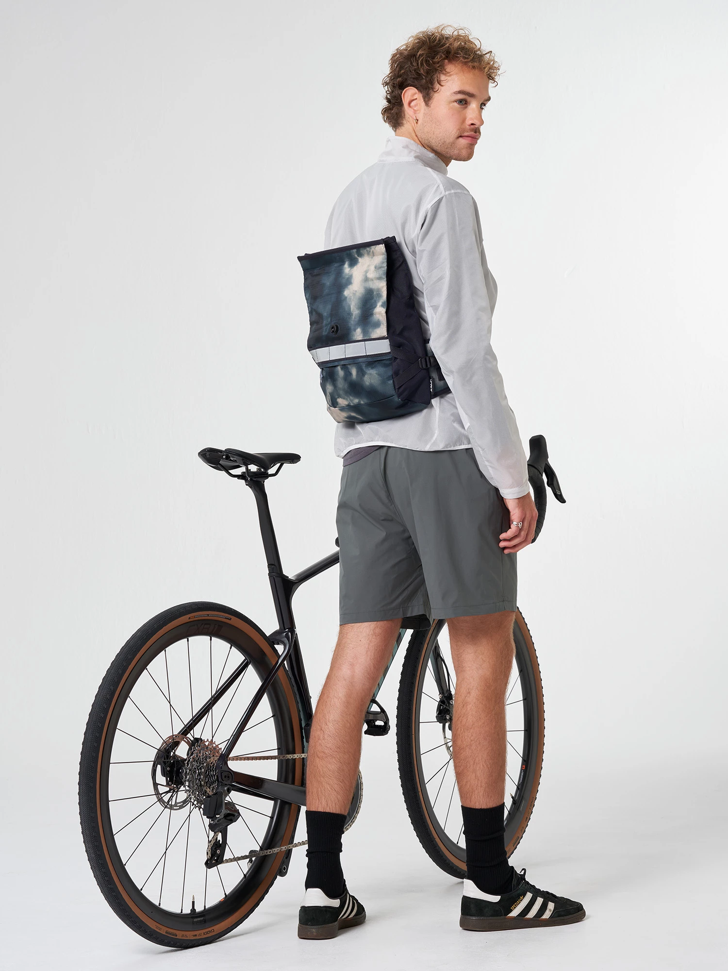 AEVOR Waist Pack - Proof Tie Dye 6 AEVOR Waist Pack - Proof Tie Dye – Bild 6