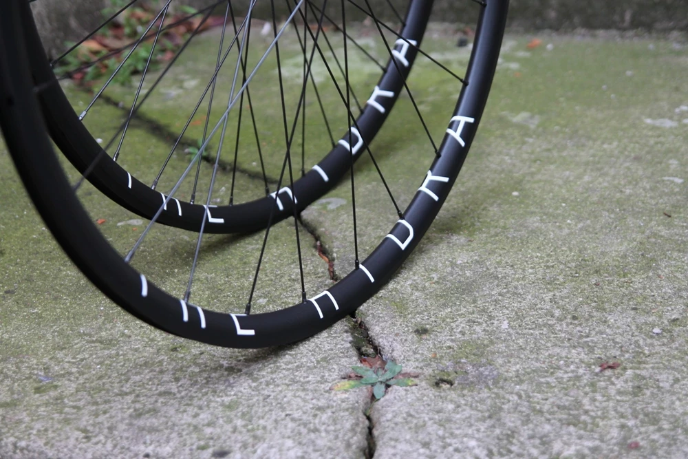 H+Son THE HYDRA X SwiftArt. Boost Track Laufradsatz 32 Loch 2 H+Son THE HYDRA X SwiftArt. Boost Track Laufradsatz 32 Loch – Bild 2