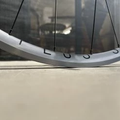 H+Son Archetype X DT-Swiss 370 Track Naben Laufradsatz - Anodized Grey 20/24Loch -Cyclocross Verkaufsgeschäft H Son Arche DT370 LRS Grey 10