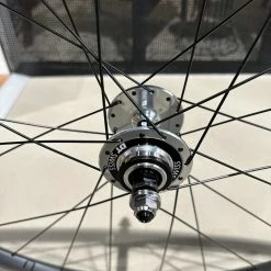 H+Son Archetype X DT-Swiss 370 Track Naben Laufradsatz - Anodized Grey 20/24Loch -Cyclocross Verkaufsgeschäft H Son Arche DT370 LRS Grey 8