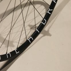 H+Son THE HYDRA X MACK HUBS Low Flange Track Laufradsatz 15 H+Son THE HYDRA X MACK HUBS Low Flange Track Laufradsatz -Cyclocross Verkaufsgeschäft Hydra Mack Wing LRS 7