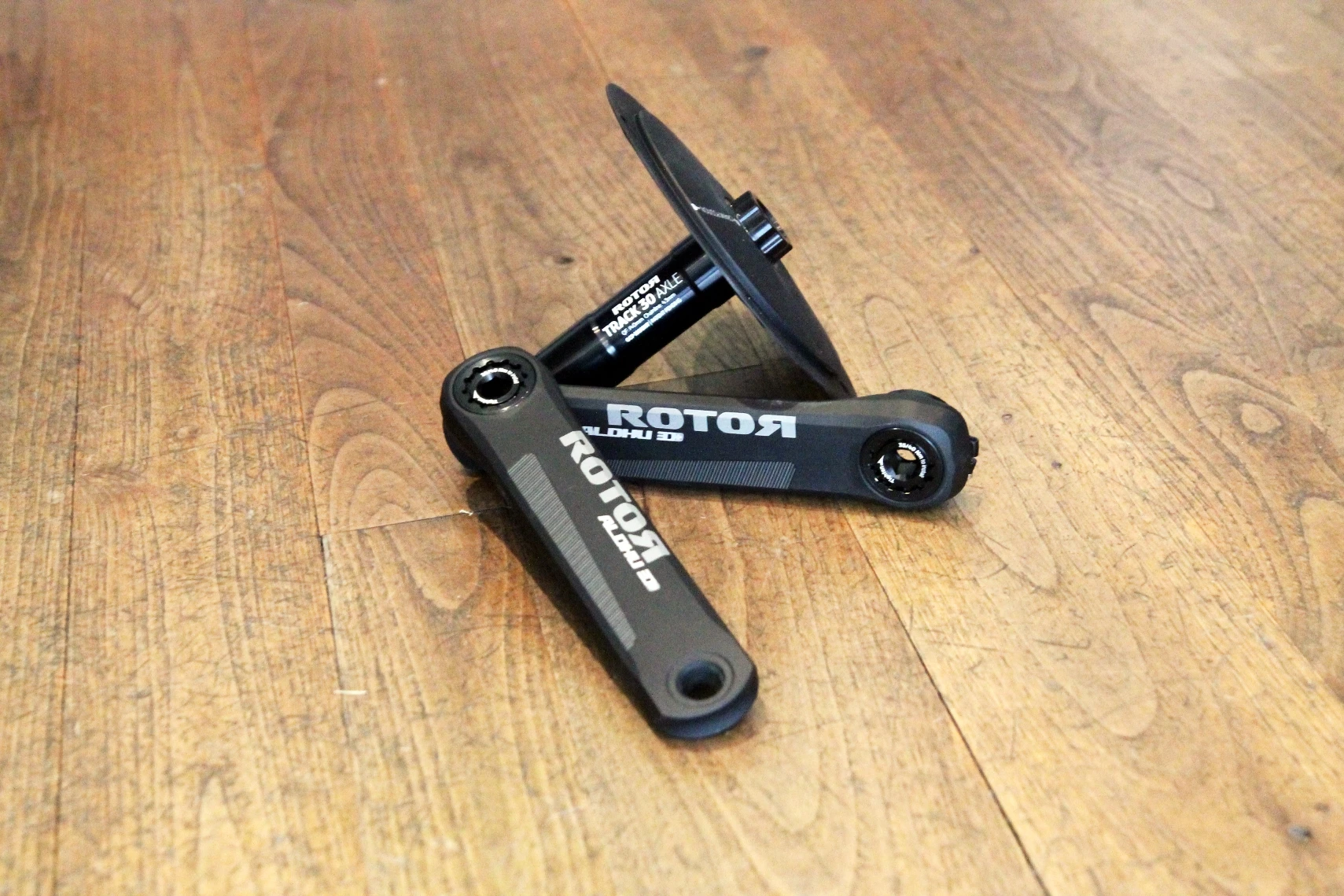 ROTOR Bike Rotor ALDHU 3D+ Track Set Kurbelarme / Spider / Achse 2 ROTOR Bike Rotor ALDHU 3D+ Track Set Kurbelarme / Spider / Achse – Bild 2