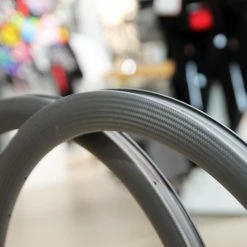 SMParts. Force 45, T700 Clincher TLR Carbon Felge 3K Twill Weave, 700c 28" -Cyclocross Verkaufsgeschäft SMP Force45 Carbonfelge 3K 4