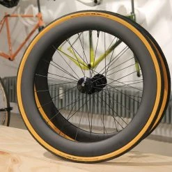 SMParts. Force 63, T700 Clincher TLR Carbon Felge UD Matt, 700c 28" -Cyclocross Verkaufsgeschäft SMP Force63 Carbonfelge UD 9