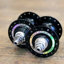 Suzue Pro Max CARBON Track Hochflansch Vorderradnabe - Schwarz