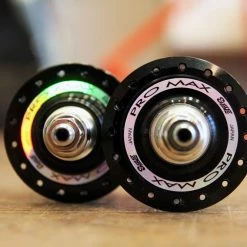 Suzue Pro Max CARBON Track Hochflansch Vorderradnabe - Schwarz -Cyclocross Verkaufsgeschäft Suzue ProMax Carbon hub black 7