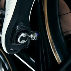 Wahoo Fitness Wahoo POWRLINK Zero Dual-Side Wattmess-Pedale - Speedplay Klick Pedal -Cyclocross Verkaufsgeschäft WF KICKR ROLLR 211028 MALE DETAILS 0551 01 LowRes