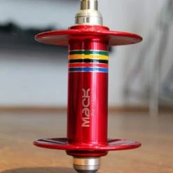 MACK HUBS Superlight Track Vorderrad Nabe Hochflansch - Farbig 10 MACK HUBS Superlight Track Vorderrad Nabe Hochflansch - Farbig -Cyclocross Verkaufsgeschäft mack hf front red wcs 1 10266 7 10267 7