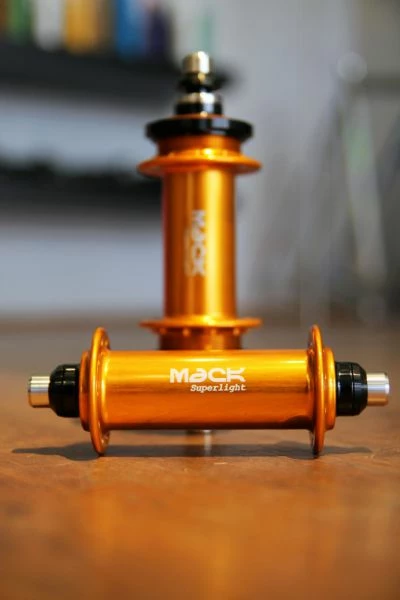 MACK HUBS Superlight Track Hinterrad Nabe Niederflansch - Farbig 5 MACK HUBS Superlight Track Hinterrad Nabe Niederflansch - Farbig – Bild 5