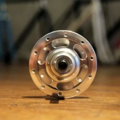 SMParts. SM-Parts Track Hochflansch Vorderradnabe -Cyclocross Verkaufsgeschäft smp track front hub silver 4