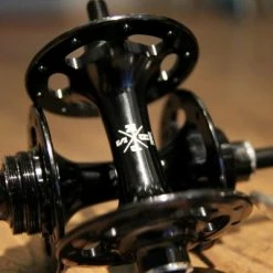 SMParts. SM-Parts Track Hochflansch Vorderradnabe -Cyclocross Verkaufsgeschäft smp track set 9