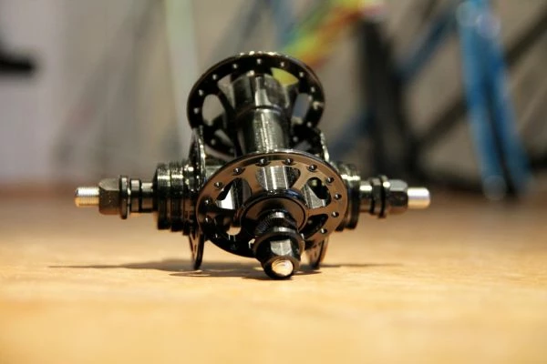 Spike Track Hochflansch Vorderradnabe 7 Spike Track Hochflansch Vorderradnabe – Bild 7